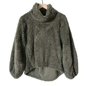 Lululemon Warm Restore Sherpa Fleece Pullover Army Green Size XS/S soft cozy